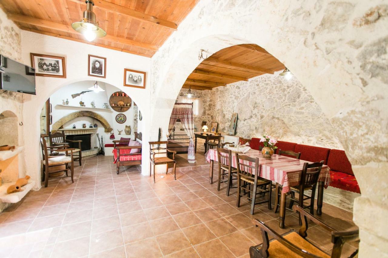 Irini΄S House Villa Alonai Exteriör bild