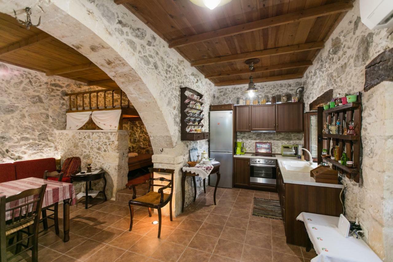 Irini΄S House Villa Alonai Exteriör bild