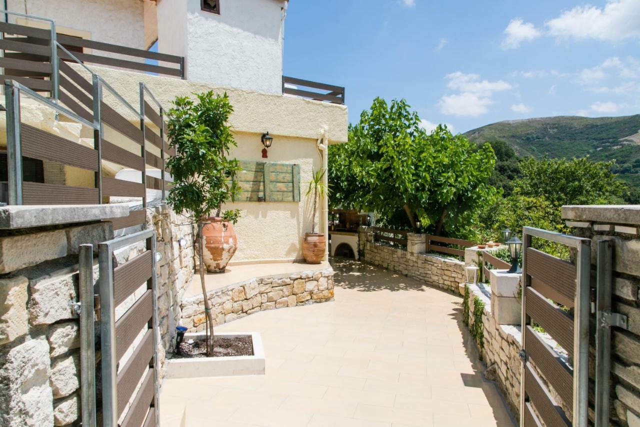 Irini΄S House Villa Alonai Exteriör bild