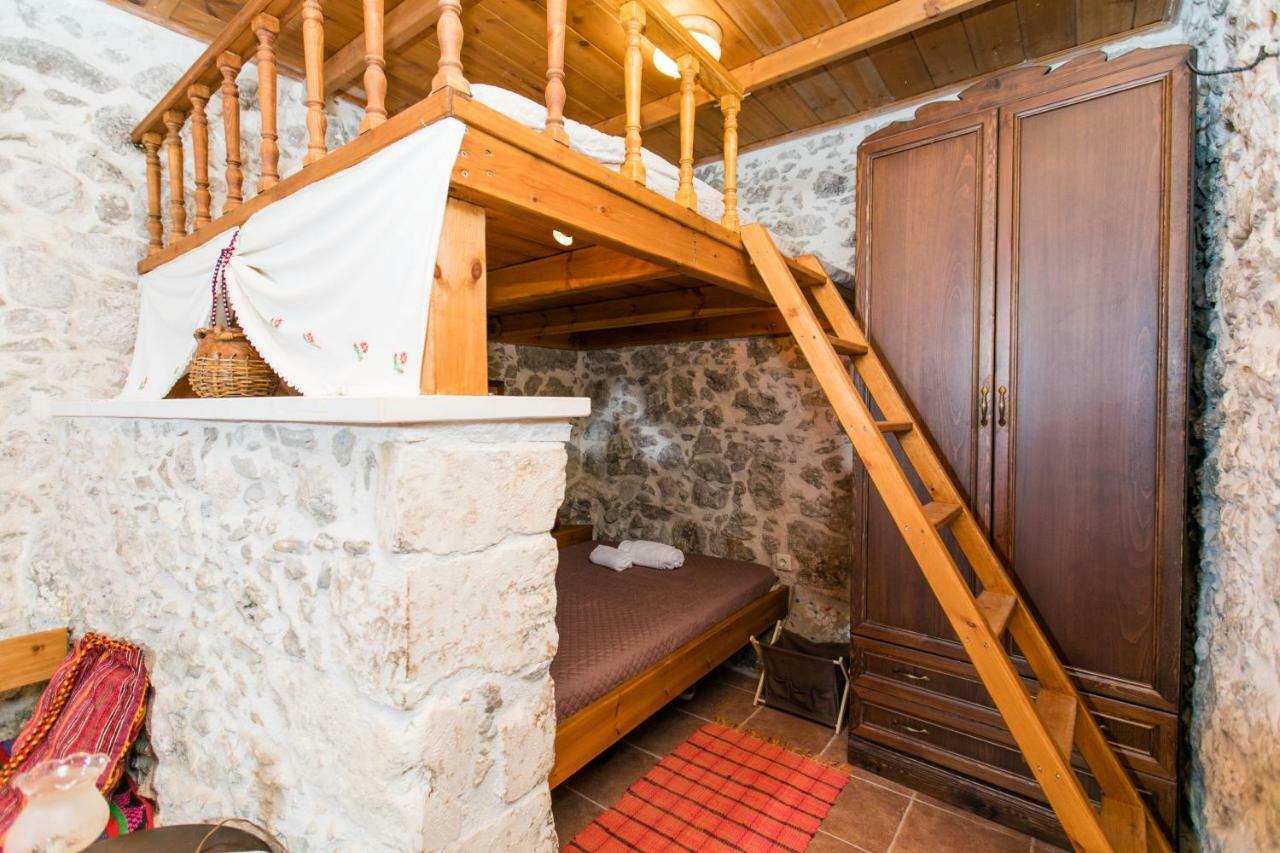 Irini΄S House Villa Alonai Exteriör bild